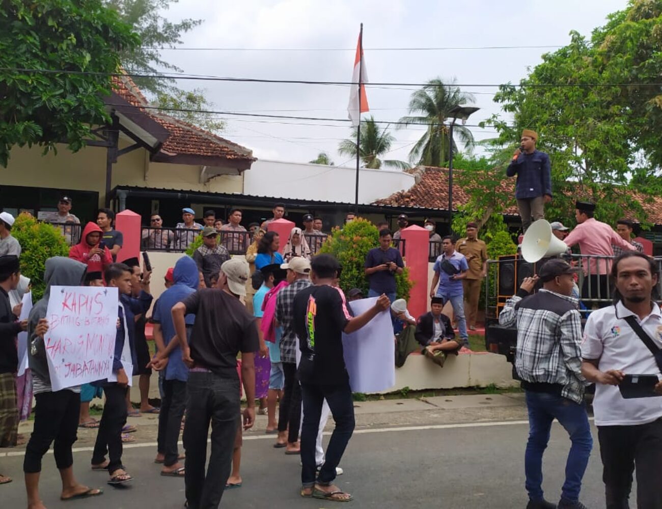 Demo Puskesmas Batang-Batang, Aktivis Garda Raya Ungkap Sejumlah Kejanggalan pada kematian Bayi Usai SHK