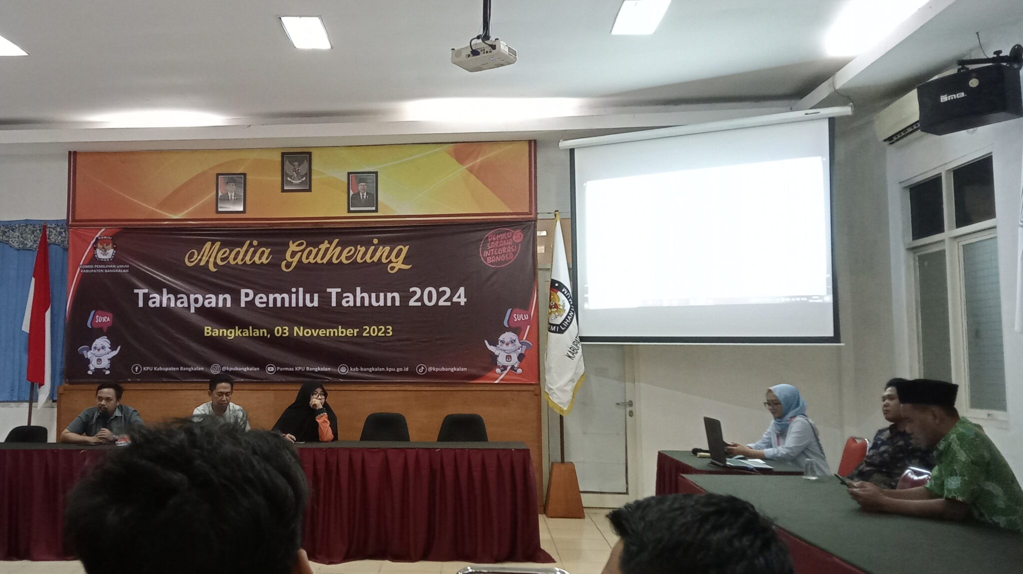 Penetapan Daftar Calon Tetap (DCT) DPRD Tahun 2024 Oleh Komisi ...