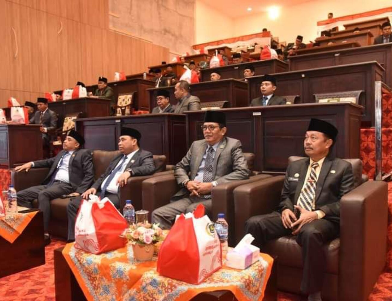 Untuk yang Pertama, Rapat Paripurna Mendengarkan Pidato Presiden Dilaksanakan di Gedung Baru DPRD Sumenep