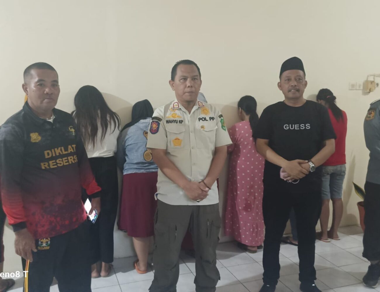 Ketua DPRD Sumenep Sementara Berjanji Razia Hotel-hotel yang Ditengarai Jadi Tempat Prostitusi Terselubung