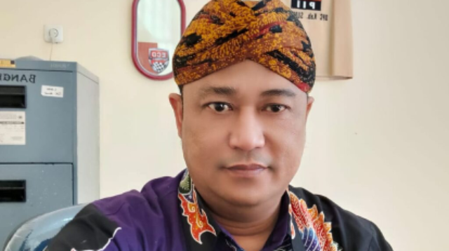 Jejak Karier Indra Wahyudi, Dari Ruang Sidang ke Kantor Diskominfo